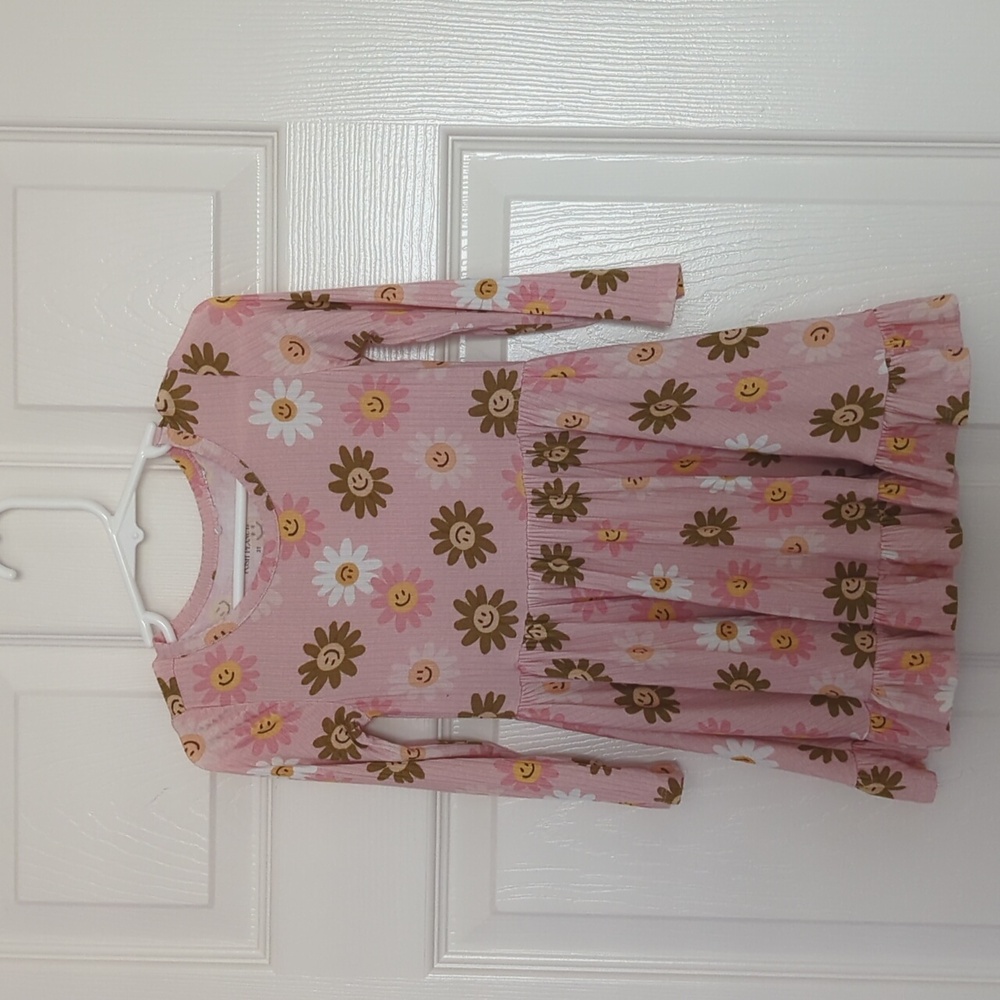 Posh Peanut Ruffled Hem Twirl Dress Pink Smiling Daisy Pattern 3T